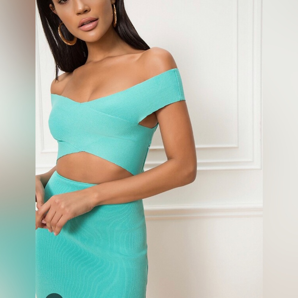 Medium Super down off the shoulder mini dress with cut outs